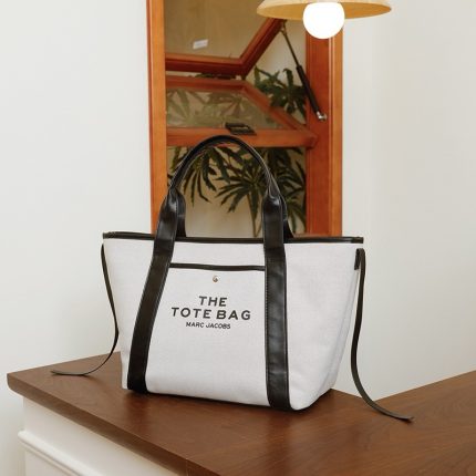 Tote Bag حجم كبير