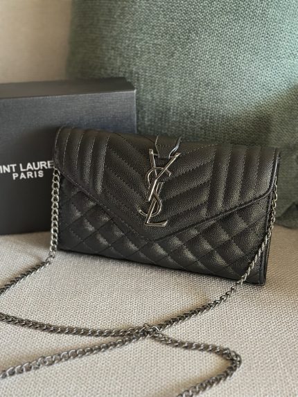 حقيبة YSL الرسمية
