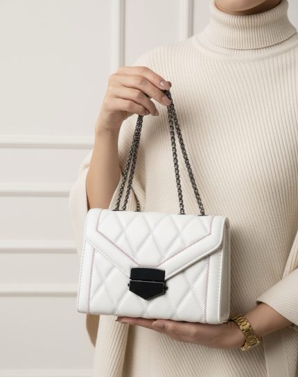 حقيبة كلاسيكية