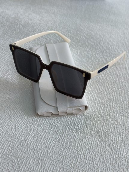 نظارة ستاتي