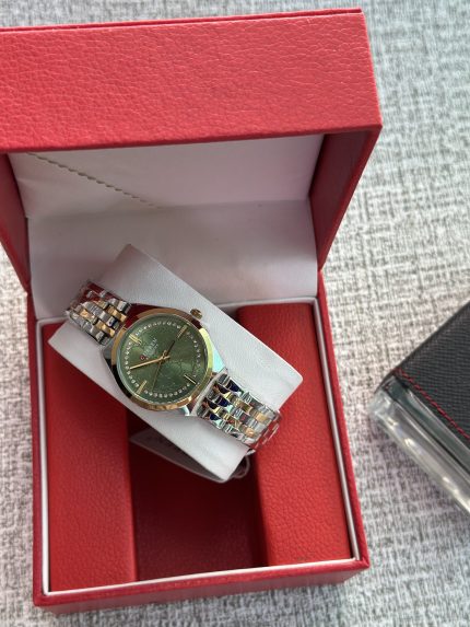 ساعة نسائية راقية