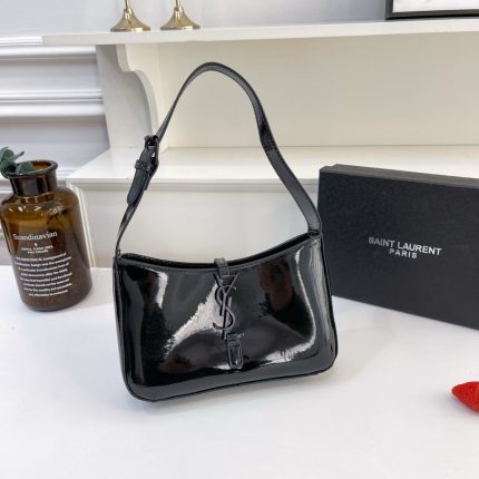 حقيبة YSL مع البوكس