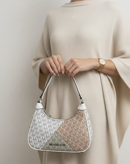 حقيبة مايكل كورس