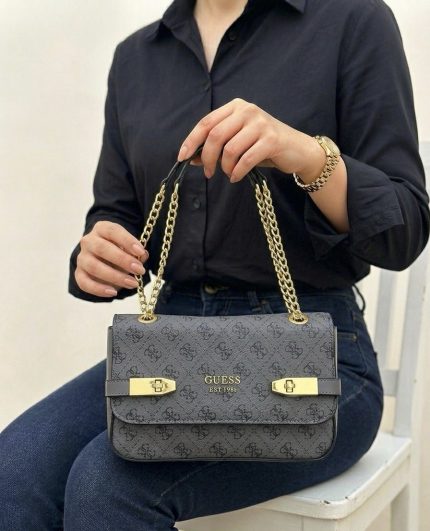 Guess حقيبة