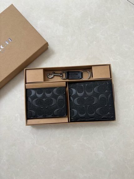 بكج جزادين Coach