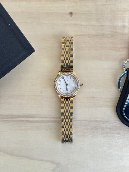 Cartier ساعة ذهبي