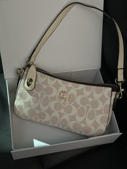 Coach  مع البوكس والكيس