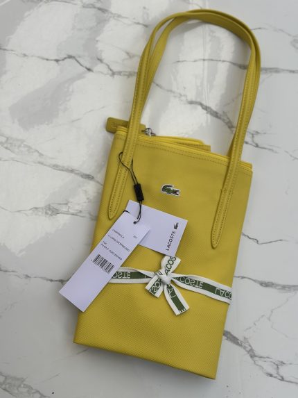 Lacoste الحجم الكبير