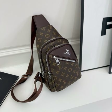 LV حقيبة كتف