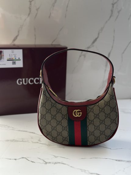 Gucci حقيبة مع البوكس