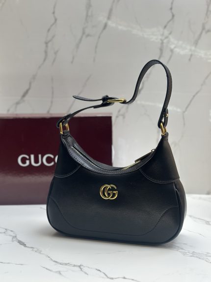 Gucci حقيبة مع البوكس
