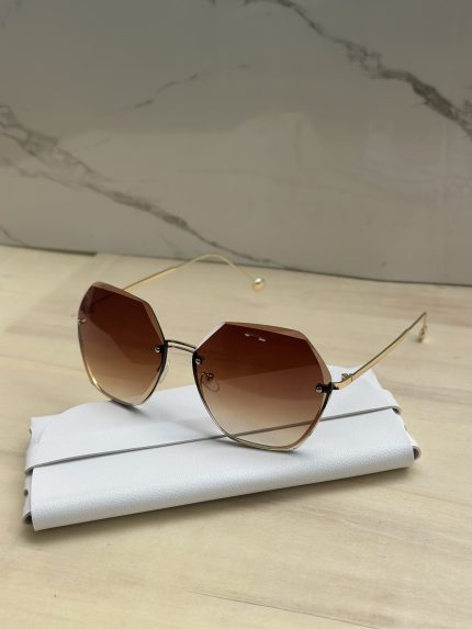 نظارة ستاتية