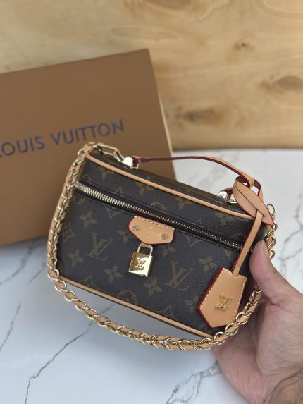 LV مع البوكس