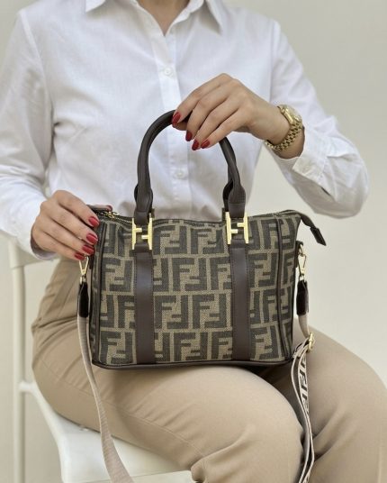 Fendi حقيبة